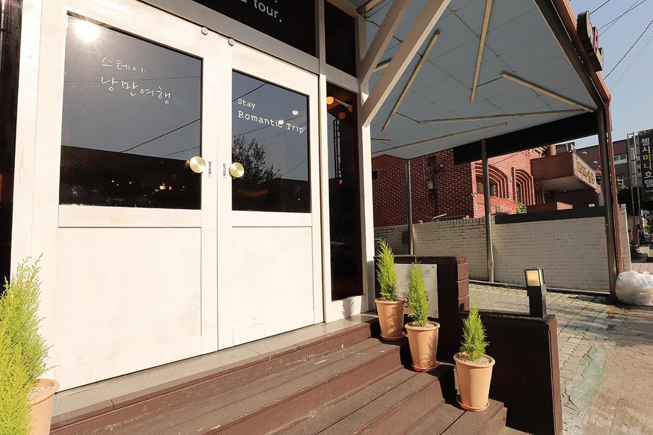 Stay Romantictrip_Hostel Gyeongju Bagian luar foto