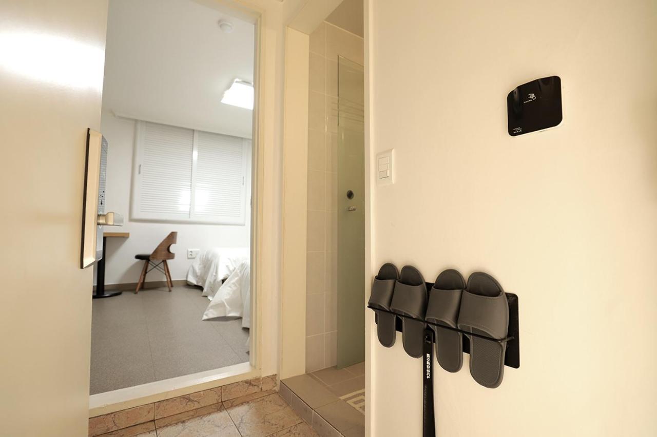 Stay Romantictrip_Hostel Gyeongju Bagian luar foto