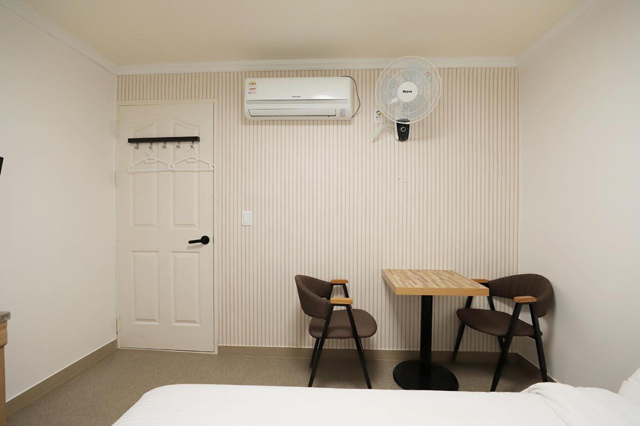 Stay Romantictrip_Hostel Gyeongju Bagian luar foto
