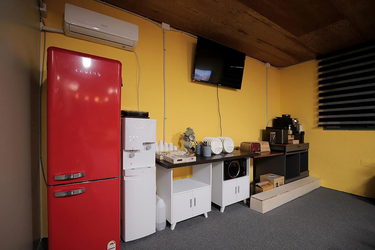 Stay Romantictrip_Hostel Gyeongju Bagian luar foto