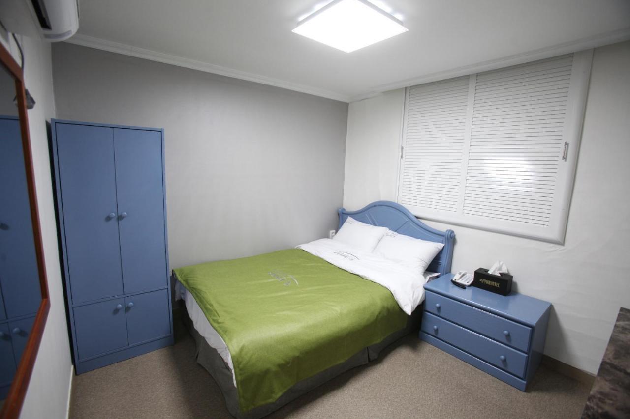 Stay Romantictrip_Hostel Gyeongju Bagian luar foto